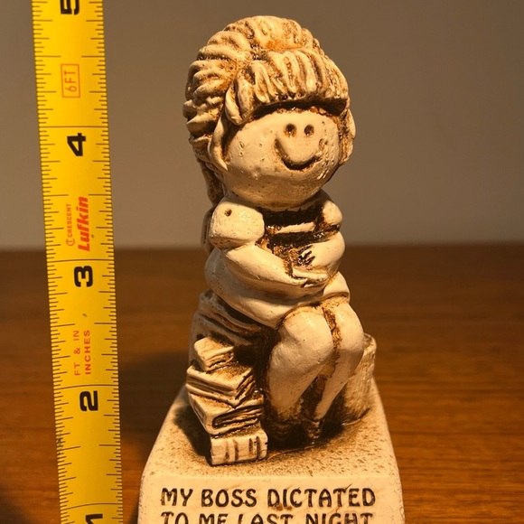 Vintage 1975 Paula Figurine made in Ontario Canada Boss Secretary W162 - Picture 2 of 3